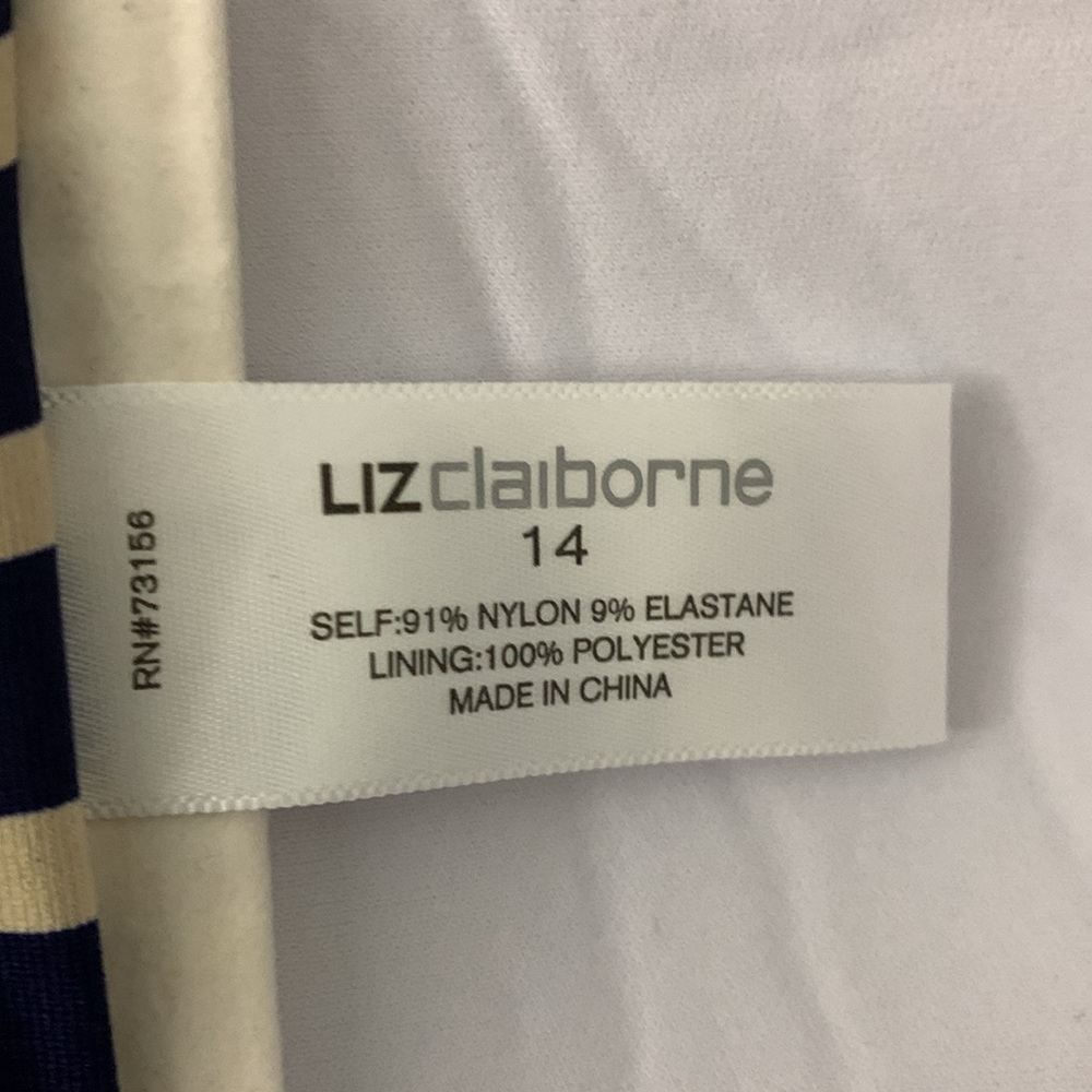 Liz Claiborne bandeau Bikini top size 14 back tied / adjustable strapless - Picture 4 of 9